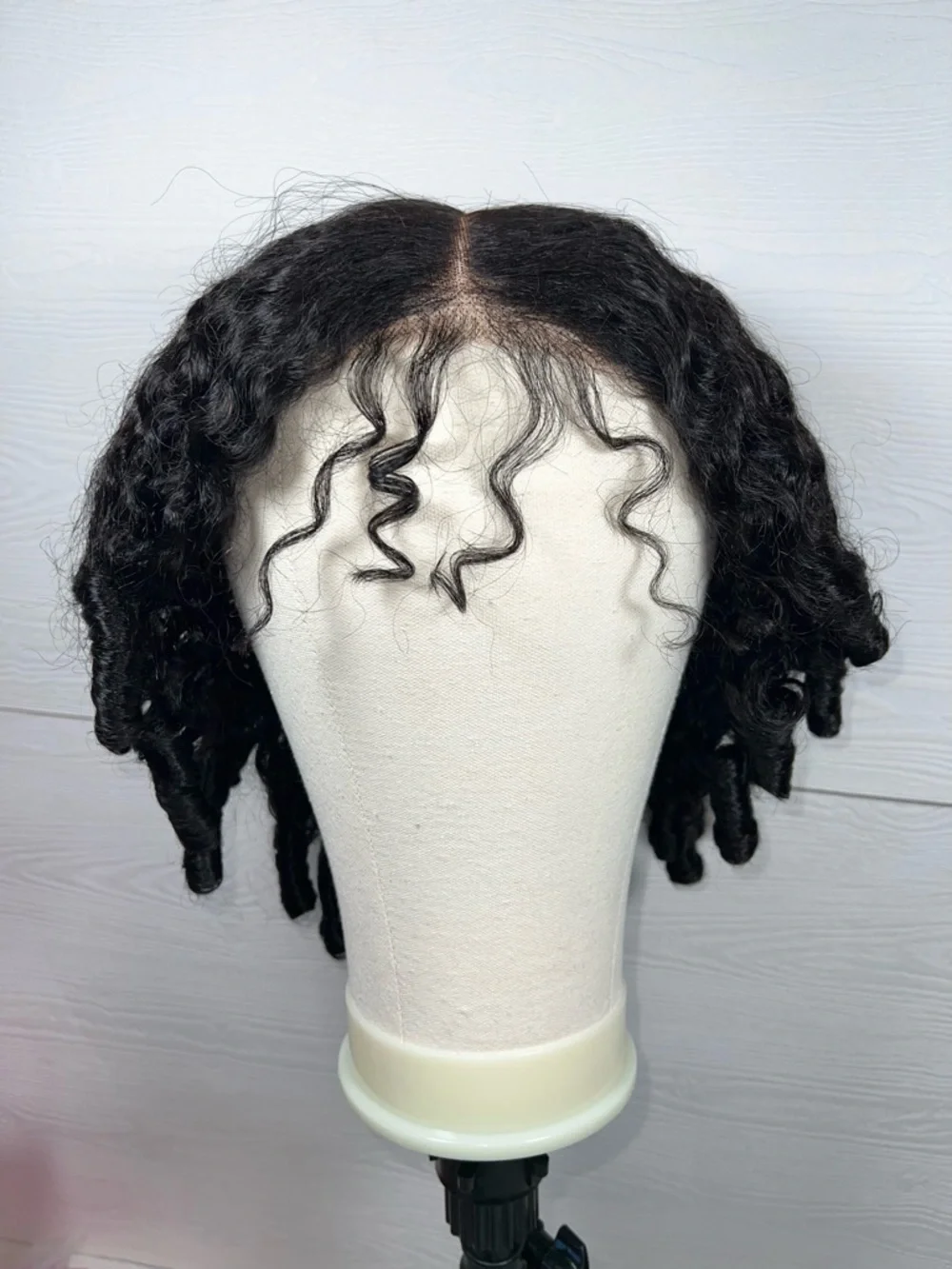 Unice Natural Black Human Hair Curly Finger Coil 16 Inch Wig
